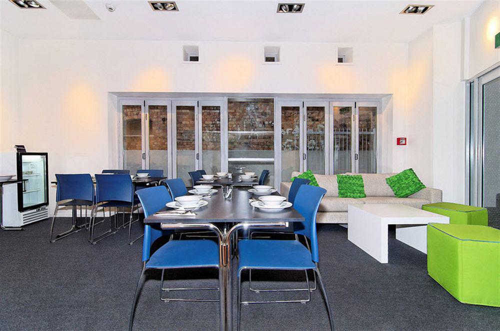 Barclay Aparthotel