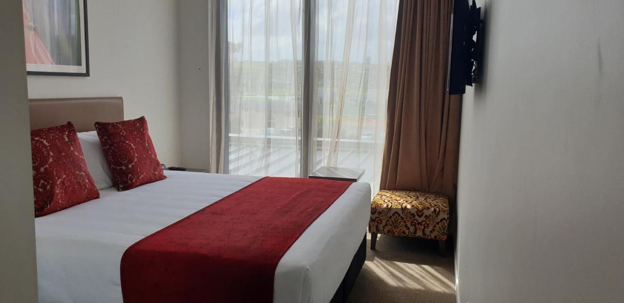 Ramada By Wyndham Manukau Pacfic Centre 4*