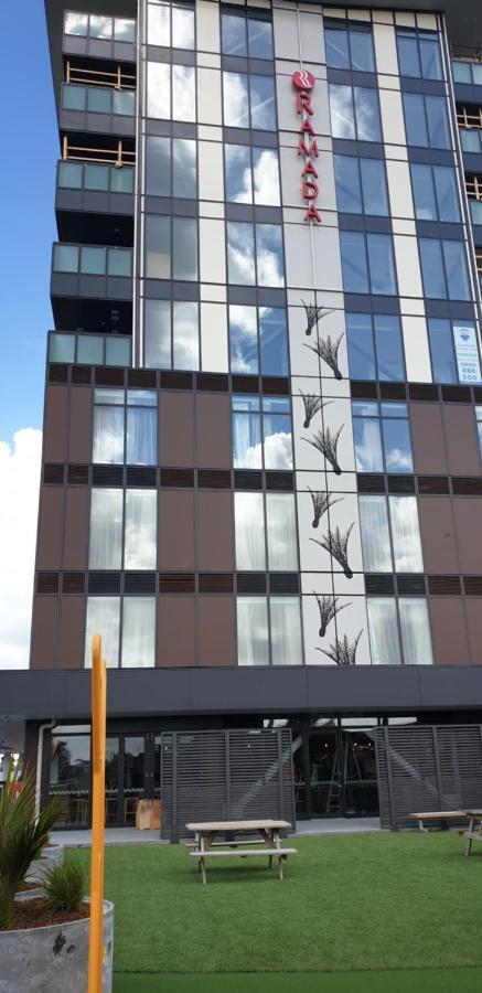 Hotel Ramada By Wyndham Manukau Pacfic Centre 4*