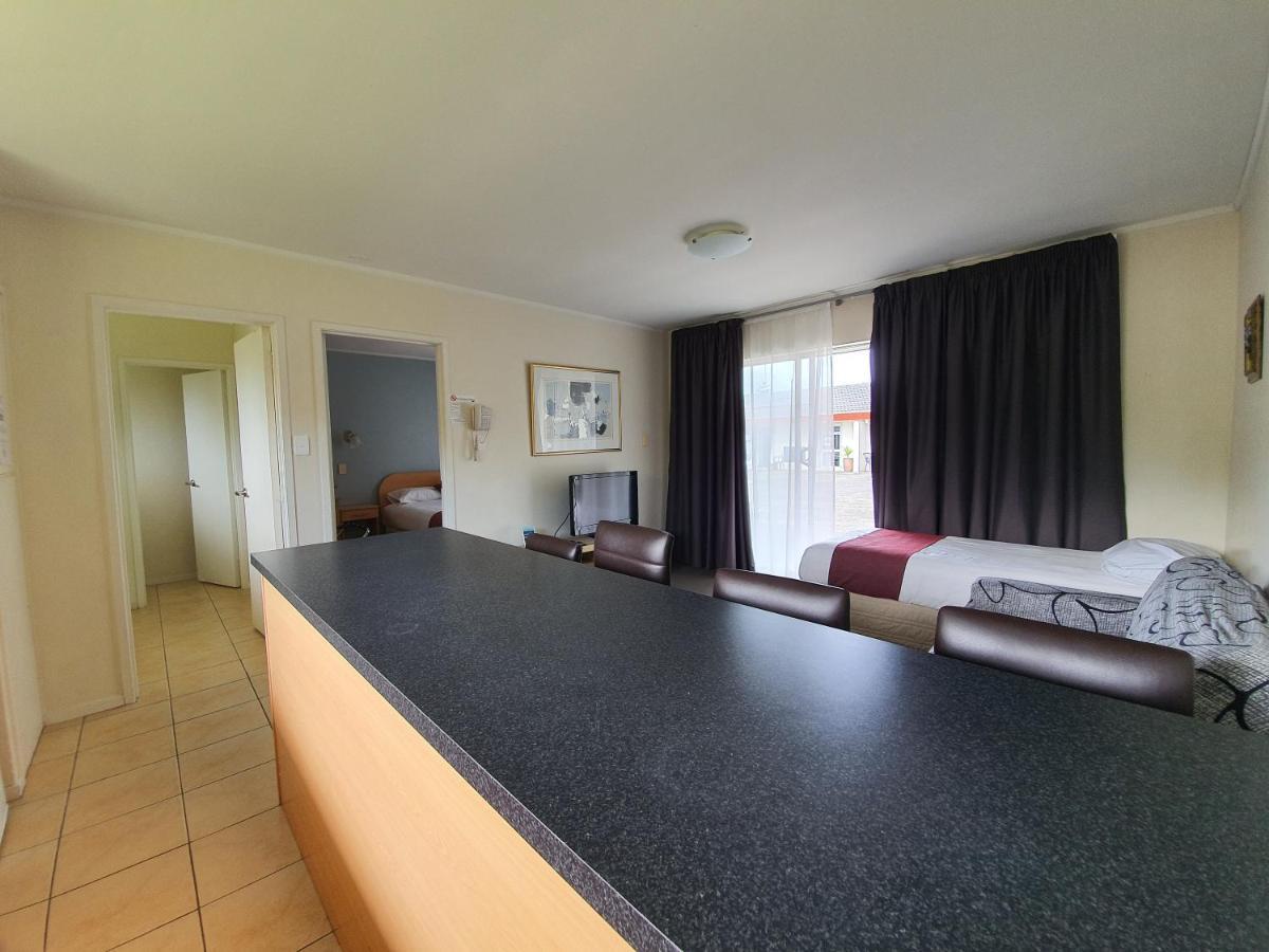 Ocean Motel 4*