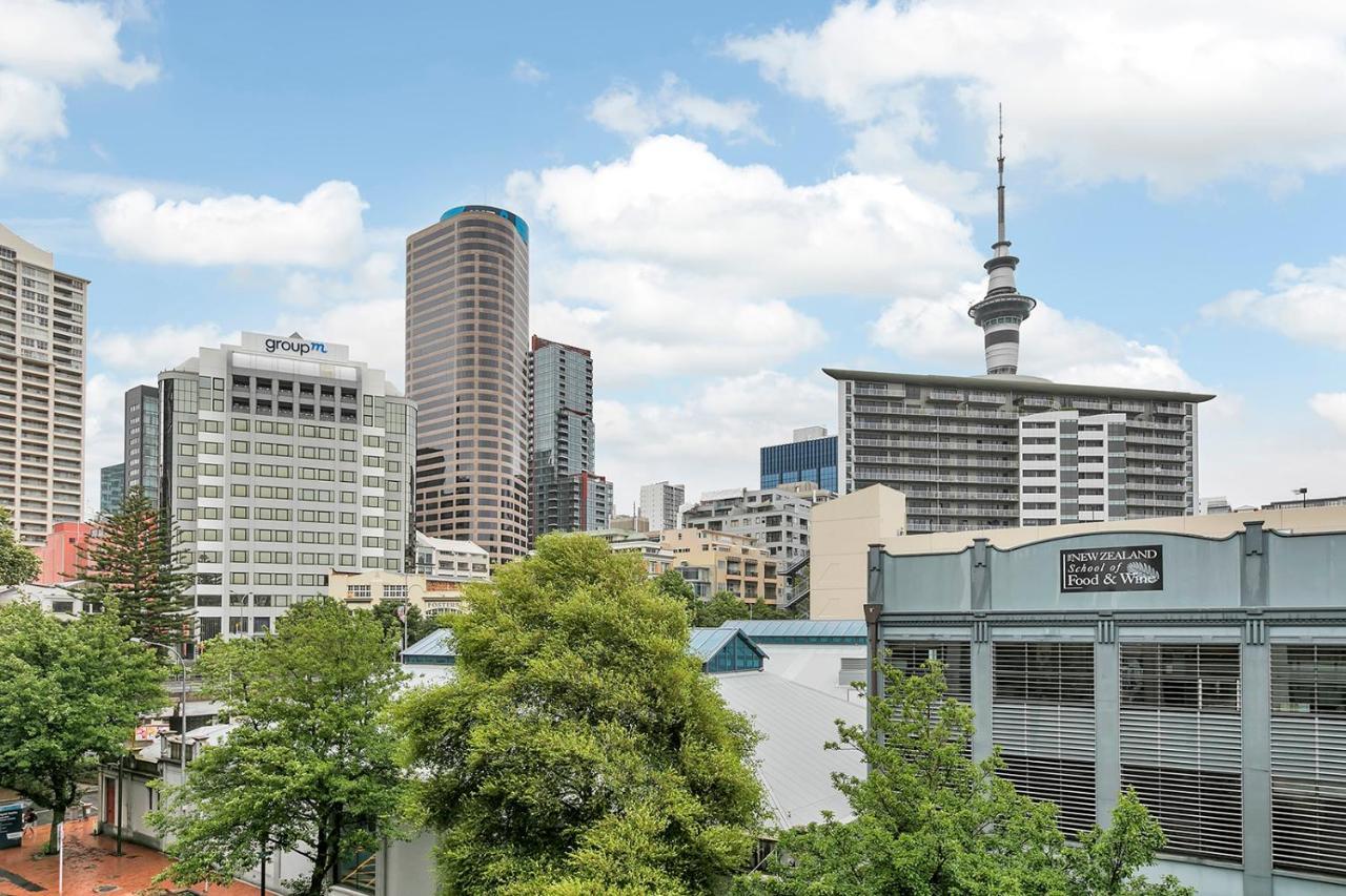 Qv Viaduct Two Bedroom Apartment