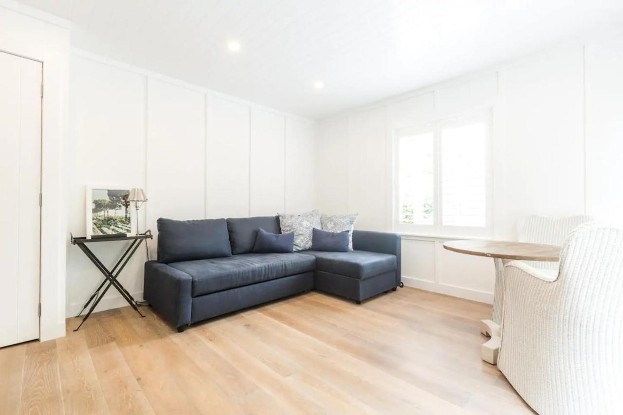 Stunning And Modern 4 Bedroom Townhouse Near Kohi Holiday home
