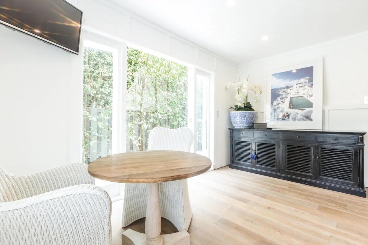 Holiday home Stunning And Modern 4 Bedroom Townhouse Near Kohi