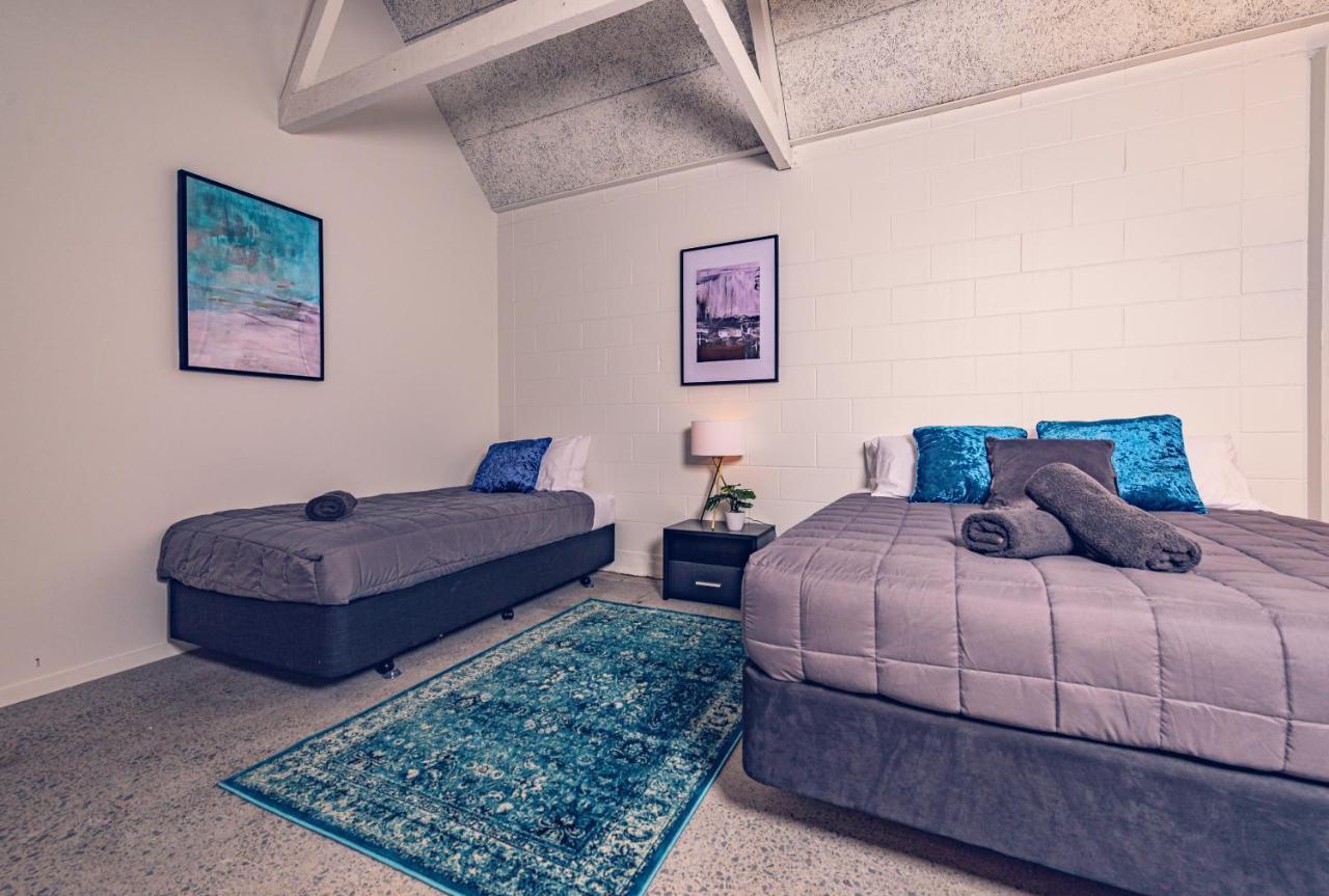 Tmacs Hostel