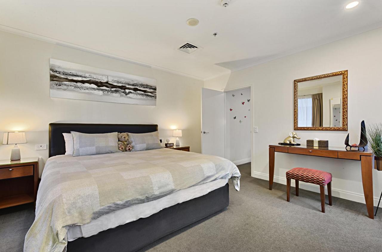 Apartment Metropolitan Cham - Queen Street's Big Size Retreat Auckland