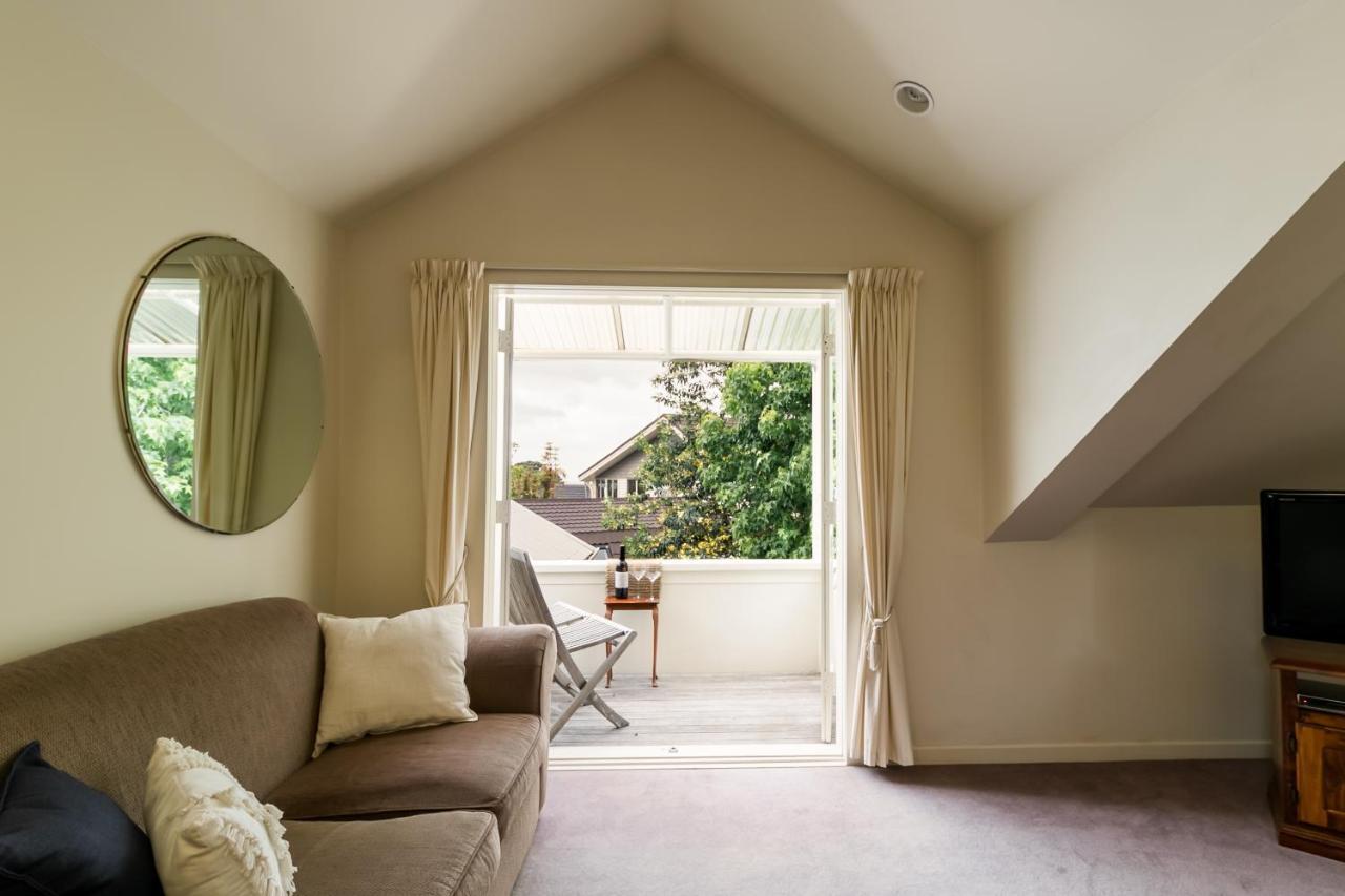 Mahoe Apartment, Heart Of Devonport Village *
