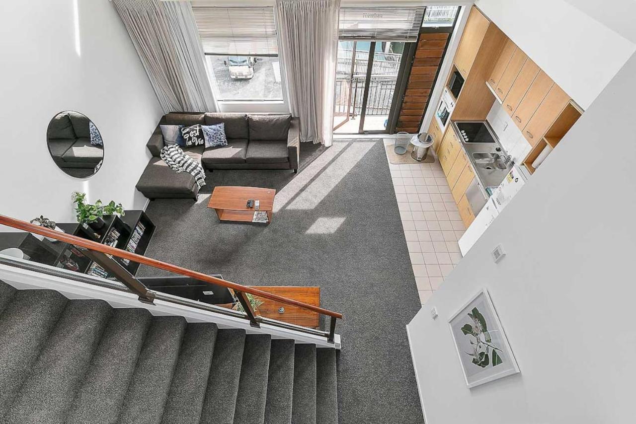 Apartment Roomy High-ceiling Loft - Free Parking! Auckland