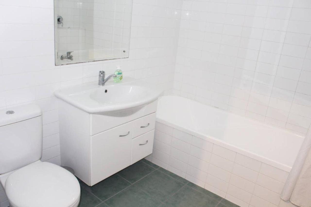 Cosy 3 Bedroom By Cornwall Park