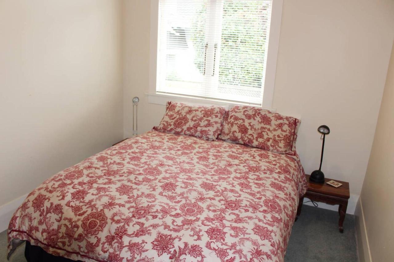 Cosy 3 Bedroom By Cornwall Park Holiday home