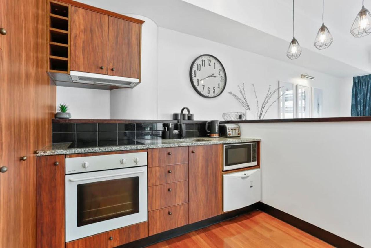 Chic 1 Bedroom Princess Wharf W/ Ac *