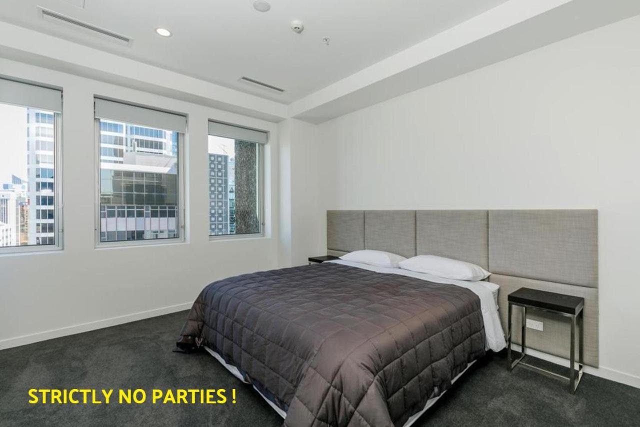 Acrossia Apartment