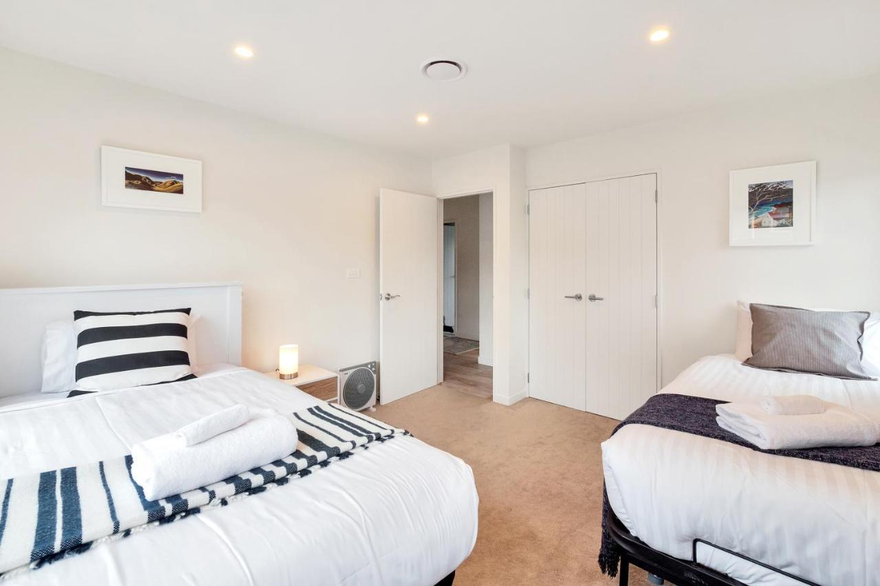 Elegant And Stylish Retreat In Leafy Epsom Holiday home *