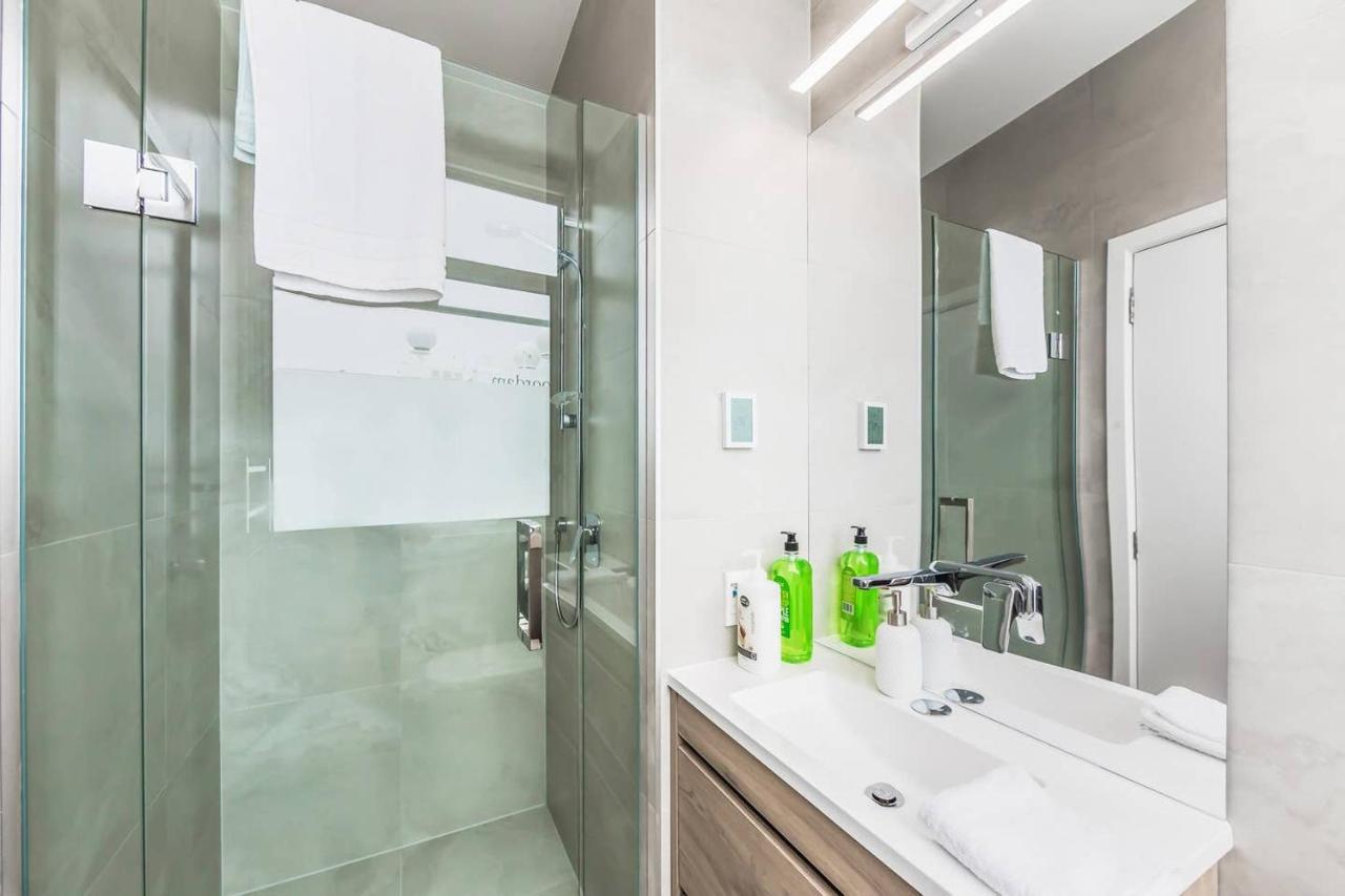 Apartment Princes Wharf - Spectacular Harbour View Penthouse *