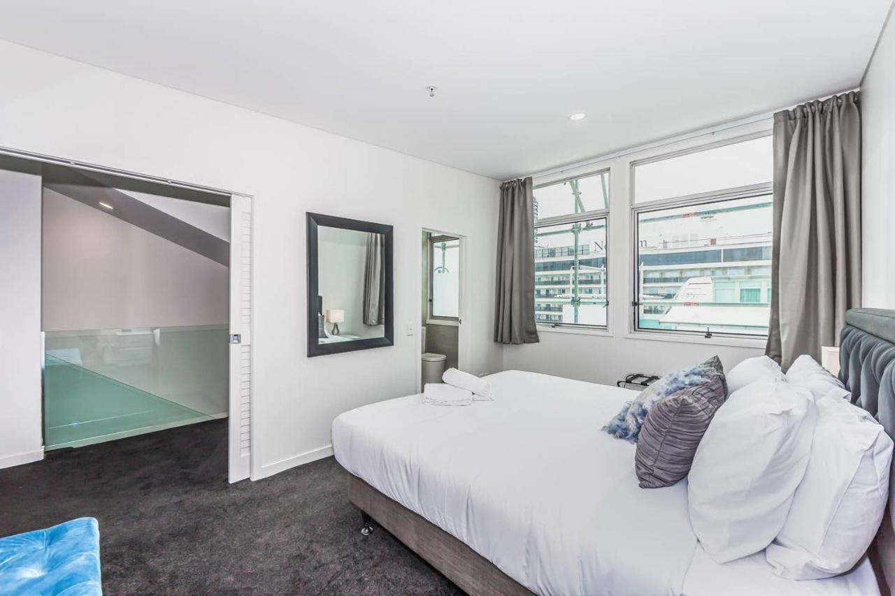 Apartment Princes Wharf - Spectacular Harbour View Penthouse