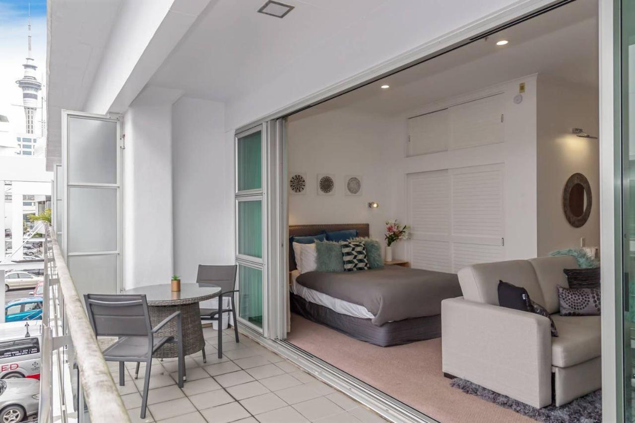 Princes Wharf - Luxury Studio *