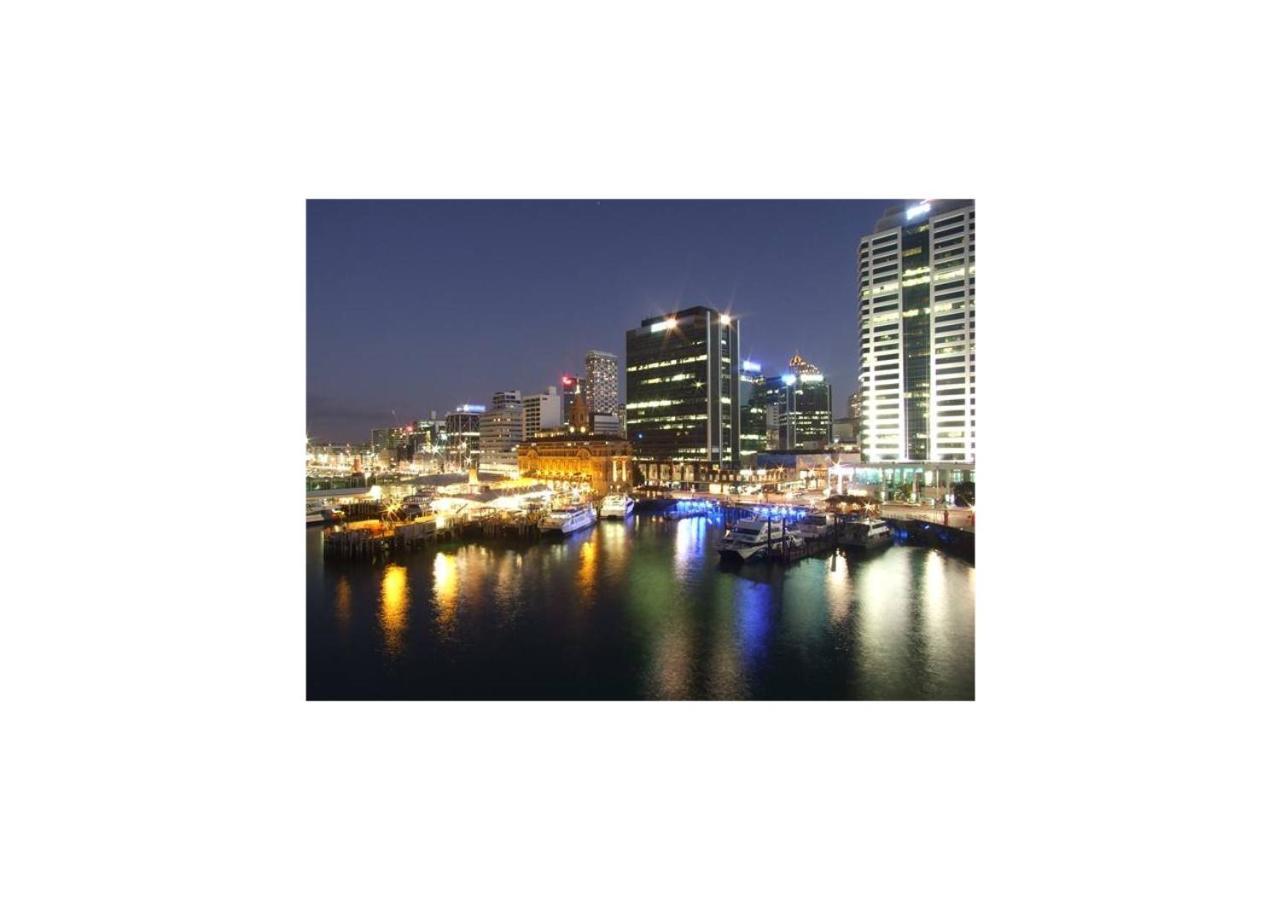 Apartment Qv Princes Wharf Waterfront With Balcony - 1030 *