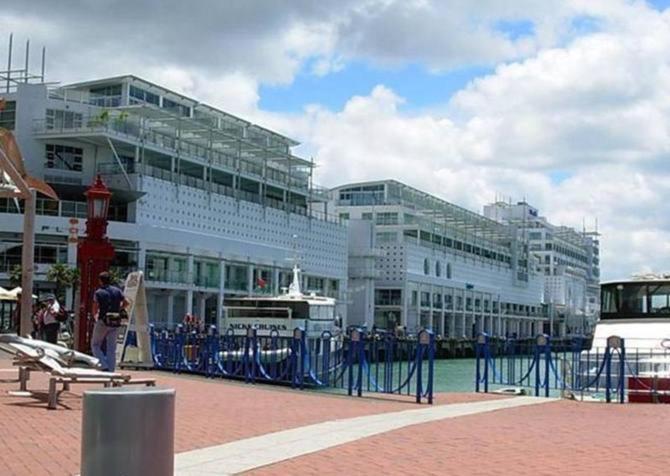 Qv Princes Wharf Waterfront With Balcony - 1030 *