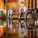 Hotel Debrett