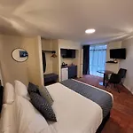City Of Sails Motel