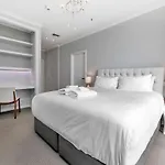 Qv Luxury With Sea Views