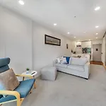 Qv Comfortable Downtown Apartment - 1136