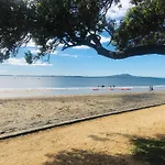 Beach Lodge