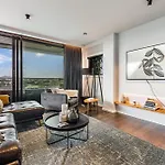 Awesome Apartment W Parking