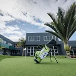 Naumi Auckland Airport Hotel