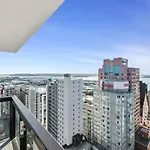 Just Opposite To Sky Tower , 2 Bed 2 Bath In Cbd