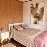 Cosy Home In New Lynn