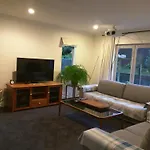 Stay Auckland