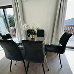 Matuhi Deluxe 2 Bedrooms Unit