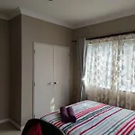 Monique\'S Rose Room Prvt Bthrm Ac Tv