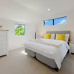 Charming 3-Bedroom House On The North Shore