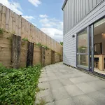 West Harbour Modern 4-Bedroom Retreat