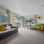 Onehunga Oasis L 2Bed Private Home L Cornwall Park