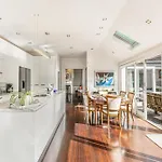 Elegant 3Br Villa With Private Pool