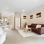 Cozy Out East Auckland