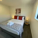 Chic Auckland Getaway