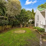 Serene 2Br Home W Grill & Yard
