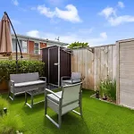 Modern 2Br Townhouse Close To Aucklands Best