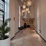 Elegant City Center Stay, Stylish Living