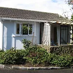Wisteria Studio Cottage