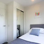 Stunning Views Central Apartment