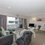 Comfortable Princes Wharf 2Br Apartment For Up To 6 Guests