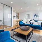 Star Queens Serviced Apartments