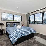 Long Bay Beachstay Accommodation