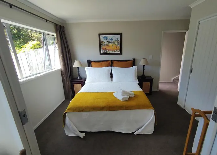 Castor Bay Homestay