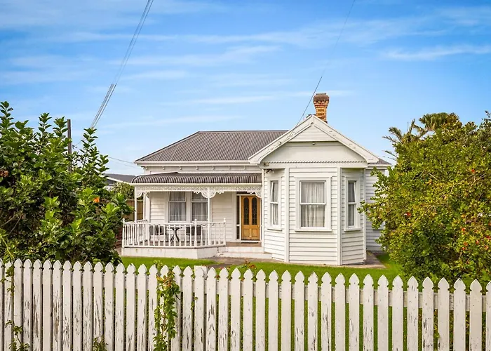 4Bed Spacious Villa In Chatswood