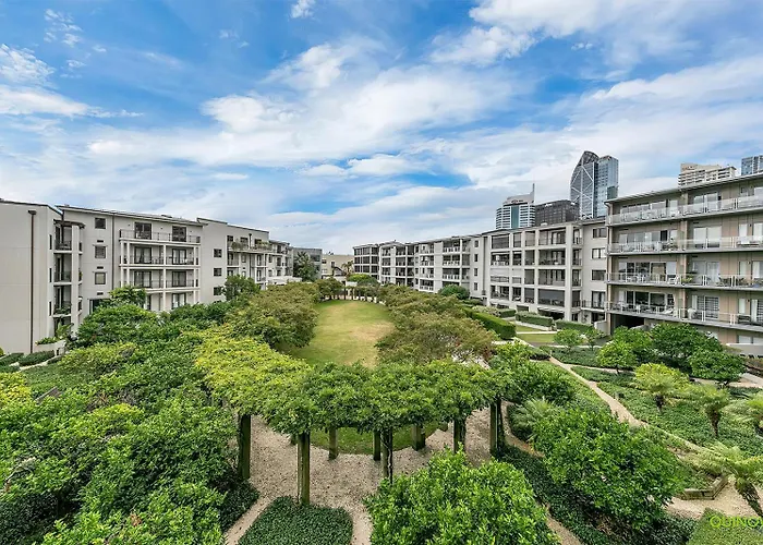 Qv Viaduct Luxury W. Parking